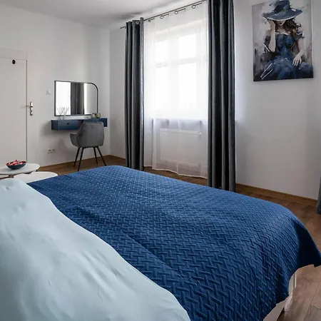 Apartment Komfortowy *